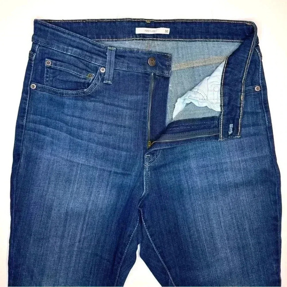 Levis Women’s 726 Flare Jeans Size 32 - Picture 6 of 8